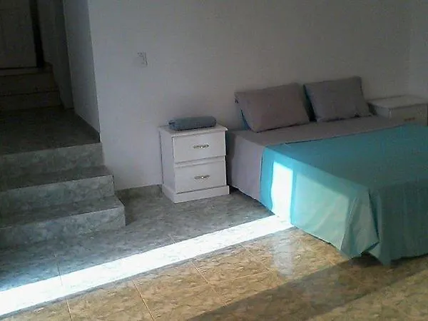 Maxanika Bed & Breakfast Jacmel