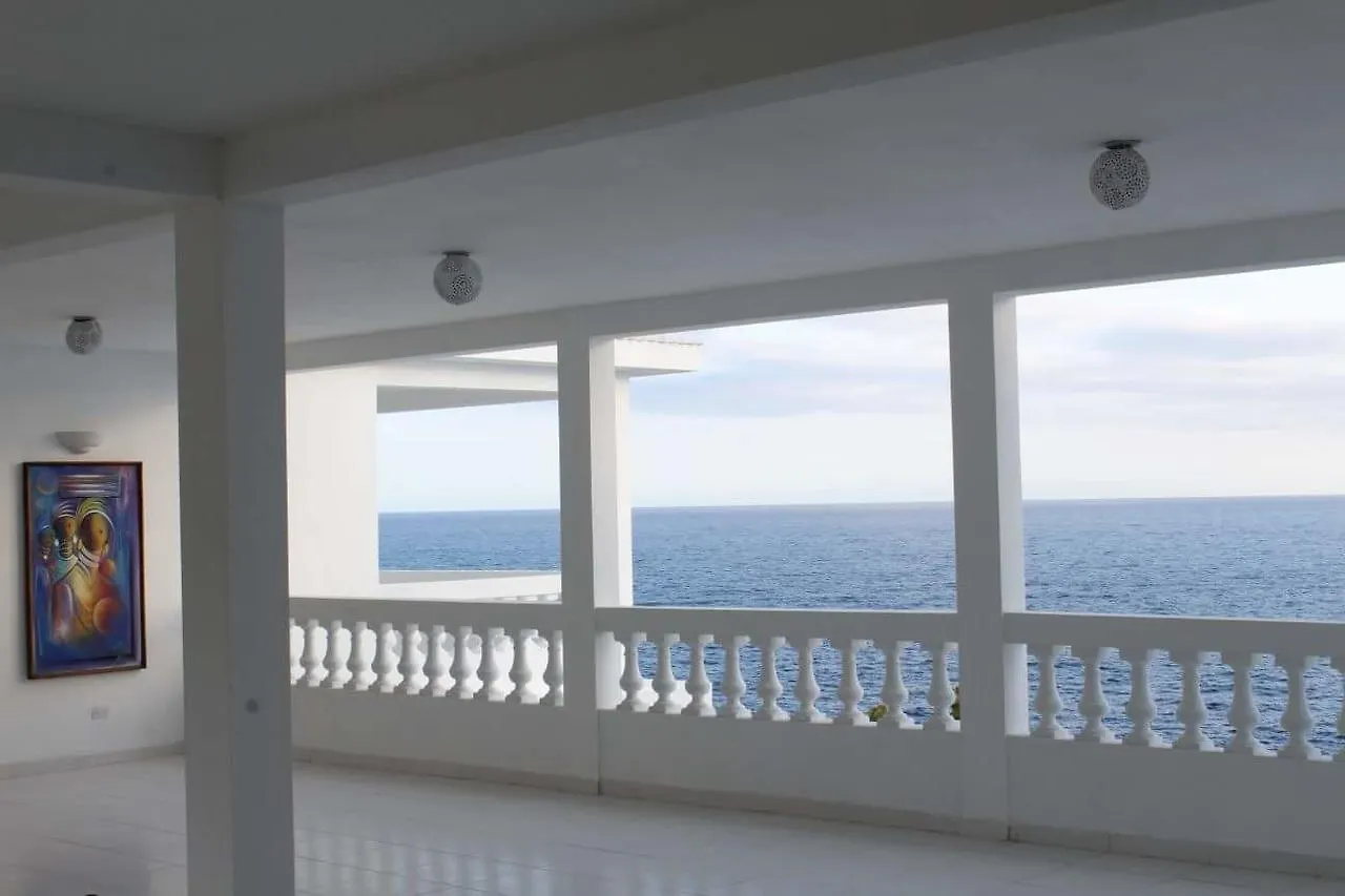 ***  Maxanika Bed & Breakfast Jacmel Haiti