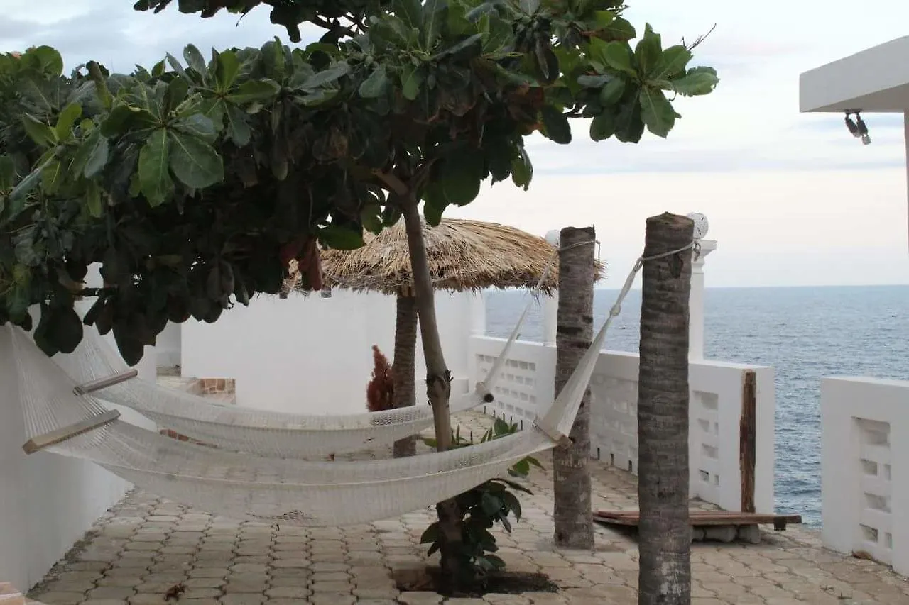 Maxanika Bed & Breakfast Jacmel